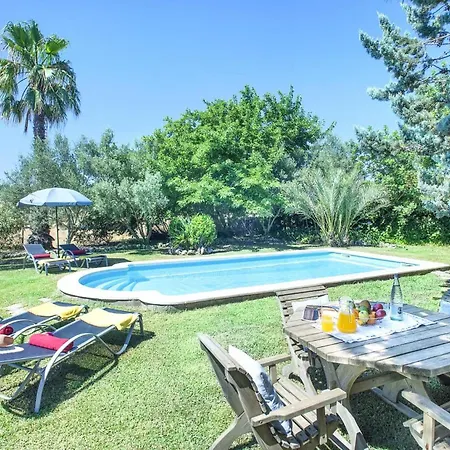 Villa Canaveret By *